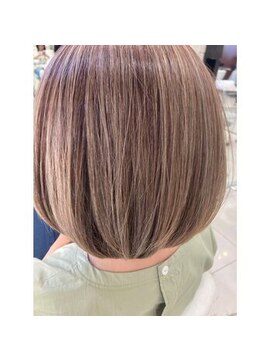 クララ カスガイ(CLALA kasugai) サラツヤボブ