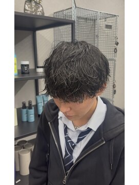 コードバイケンジ 戸塚(CODE by KENJE) 自然な動きで魅せるトレンドスタイル