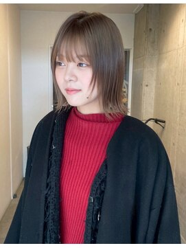 ロッカヘアエジェ(ROCCA hair eje.) グランマッシュ透け感ライトグレージュウルフ