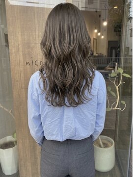 ニコリヘアワークス(nicori hair works) ロング×ショコラグレージュ3