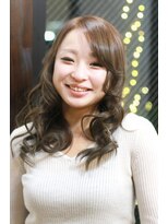 アヴィラ(Avilla)&nbsp;ゆるやかな大人ウェーブ