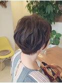 ショートボブ