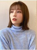 大人可愛い20代30代40代外ハネぷつっとボブ×ラテベージュ