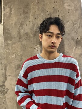 カーニー 上野(kearny) アップバング/ツーブロックマッシュ/波巻き[上野駅]