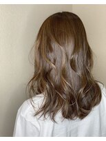 ロワンバイアルティナ 横須賀中央店(Rowan by artina)&nbsp;マットグレージュ×ハイライト