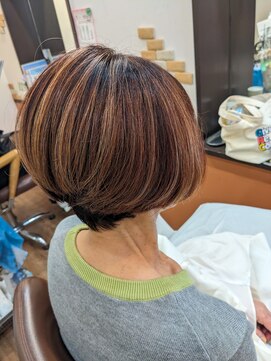 ヘアーアンドチャット リンク 三軒茶屋店(hair&chat LINK) 前下がりボブハイライトver
