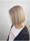 ショートボブ/ブロンド【堺、深井】