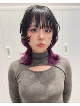 シュク 高円寺(SYUK) ミディアムウルフレイヤー/カシスカラー【SYUK 高円寺 中野】