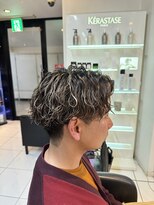 アイズ 海老名(AIZU)&nbsp;波巻きスパイラルパーマ　ツイストスパイラル　メンズサロン