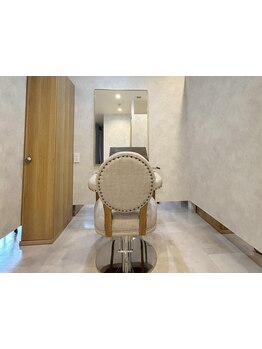 【半個室空間】周りを気にせずリラックス◎自然の光が差し込む解放感溢れる店内で特別なサロンタイムを＊