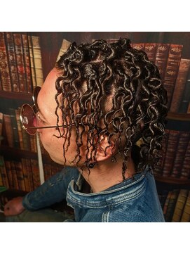 アズスペース シークエフエム 西八王子(As Space Siq FM) ドレッド風ツイストスパイラルパーマ【西八王子】