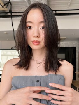 ロシェ 横浜店(loche) レイヤーミディアム×かきあげ前髪×メルティカラー[横浜駅]