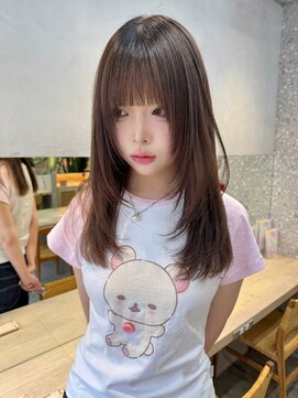 サンク 原宿 表参道(cinq) ★ロングレイヤーカットホワイトベージュヘーゼルベージュカラー