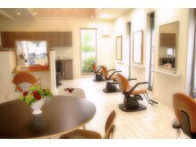 【磐田・二之宮】45年の信頼とナチュラルな今っぽさが出会うサロン《Elegance MORE》～エレガンス　モア～