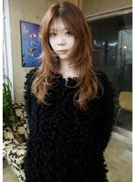 イェン(Yen.)&nbsp;オレンジベージュロングハッシュレイヤーカット