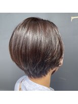 トリフォリウム 小牧店(TRIFOLIUM) 「量感バッサリショートスタイル」