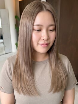 ベイス アワジ(BASE)の写真/エクステとバレたくない方へ。地毛風に馴染むシールエクステ、長さも色も欲理想のスタイルを自然に叶える♪