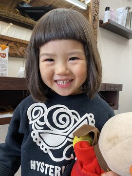 パチャールヘアー(PACAR HAIR) ★前髪ぱっつん　フレンチボブ★