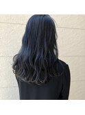 ブルーブラック ロング/ウェーブ巻き/アッシュブラック