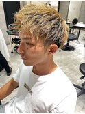 短髪アップバング