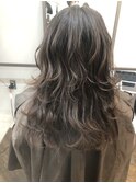 インナーカラー／ベージュ
