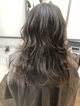 アプシー 三田駅前店(Apsee) インナーカラー／ベージュ