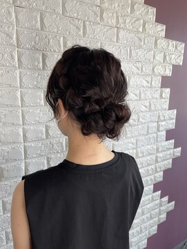 アメジスト(amethyst) 結婚式・二次会☆シニヨン/ロング/ボブ/セミロング/ミディアム