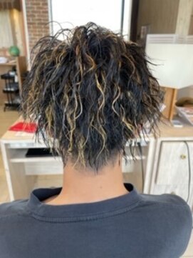 アース 佐世保早岐店(HAIR&MAKE EARTH) ハイライト×ツイスト