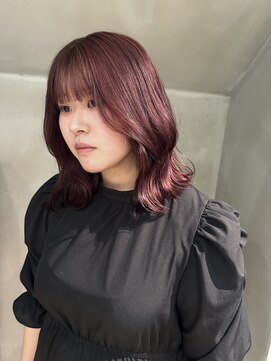 ニキータ(Nikiita) 〈ブリーチなしでできるカシスピンク〉