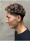 1852渋谷メンズカットハイトーンカラーバーバーフェードカット