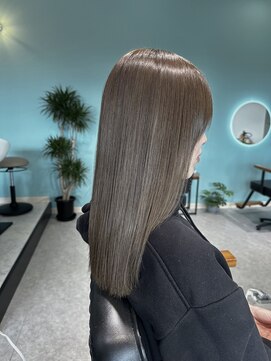 レプリカ(replica.) 【replica.】髪質改善 退色した髪をトレンドカラーに