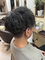 コアフィールフィス(COIFFURE fils)&nbsp;《見附　今町》メンズ　ゆるツイストパーマ　刈り上げ