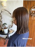 オリーブ　ベージュ