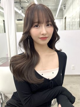 アリュウル 表参道 青山(Allure) 上品くびれヘア*前髪顔周り小顔カット/レイヤーカット