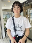 カジュアルな丸みのあるボブスタイル