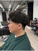 無造作ツイストスパイラル×刈り上げマッシュ