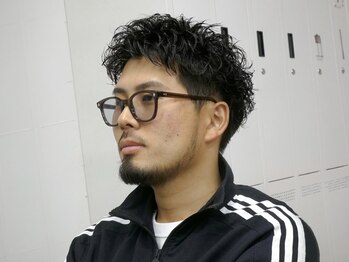 ローウェ バイ フィフス 立川メンズサロン(Louwe by fifth)の写真/《ラフに決まるルーズショートパーマ》作り込みすぎない自然な動きでこなれた雰囲気を演出＊[立川/men's]