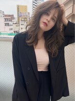 ラヴィ(Lavie)&nbsp;ハイライトレイヤーカットダブルカラーイルミナカラー縮毛矯正