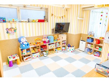 リスタバイネオリーブ 浅草(Re:sta by neolive)の写真/浅草駅徒歩5分/保育士在籍/キッズスペース完備/地域最大級!浅草で【キッズスペース&保育士常駐】は当店だけ