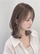 リア(Li'a by neolive)&nbsp;インナーカラー × 顔周りレイヤー