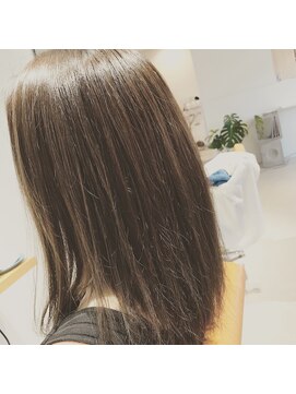 ヘアスペースソル(Hair space SOL/) ストレートミディ