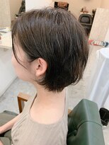 カキーン(cakeen)&nbsp;大人キュート丸みショート×透明感抜け感ダークグレージュ