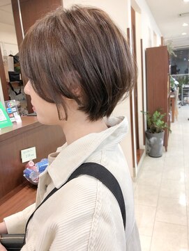 キアラ(Kchiara) イメチェン夏ショートkchiara福岡天神川野直人