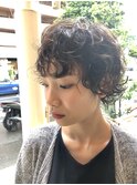 トレンドのショートパーマ