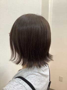 シャンディア(SHANDIA) 外ハネレイヤーボブ