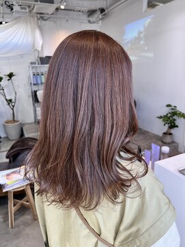 ロカ 表参道(loka) 外ハネ/ベージュカラー[表参道/ブリーチ/ハイライト]Mai