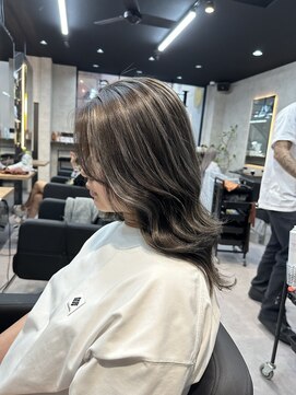 ラピス 大阪心斎橋店(Lapis) ハイライト