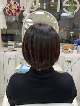 アルターシェリー(aL-ter che'rie) ショートボブ