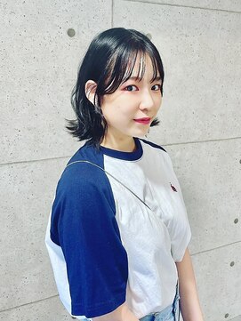 ミズチャーム(Ms.CHARM) 大人可愛い/外ハネミディ/くびれ