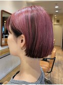 ダブルカラーピンクベージュベージュカラーケアブリーチミニボブ